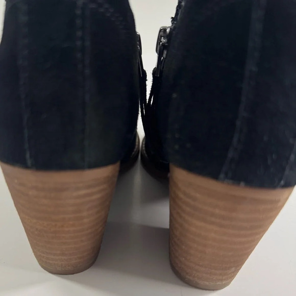 Sam Edelman Women’s Size 6 Black Suede ‘Mathia’ Stacked Heel Side Zip Ankle Boot - Picture 6 of 12